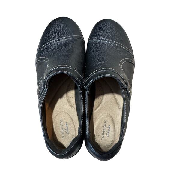 CLARKS Collection, black leather loafers, size 7 Wide - Picture 2 of 10